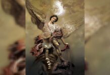 Archangel Michael (How He Gives Courage & Protects You from Negative Energies) Archangel Michael Gives Courage Protects from Negative Energies