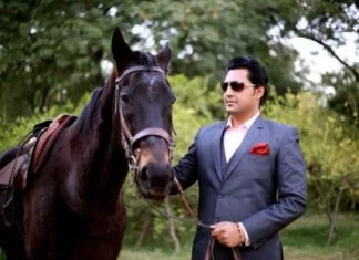 Alpha Dashing Male Mudit