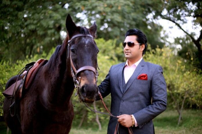 Alpha Dashing Male Mudit Alpha Dashing Male Mudit
