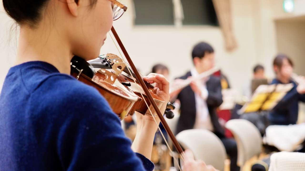 How to Improve Health and Wellness with Art, Music, and Movement In Educational Settings